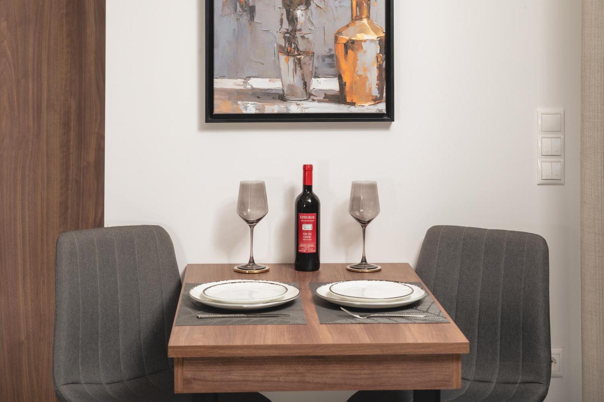 Apartment The Sandgate Elegant Studio, Chania Seaside