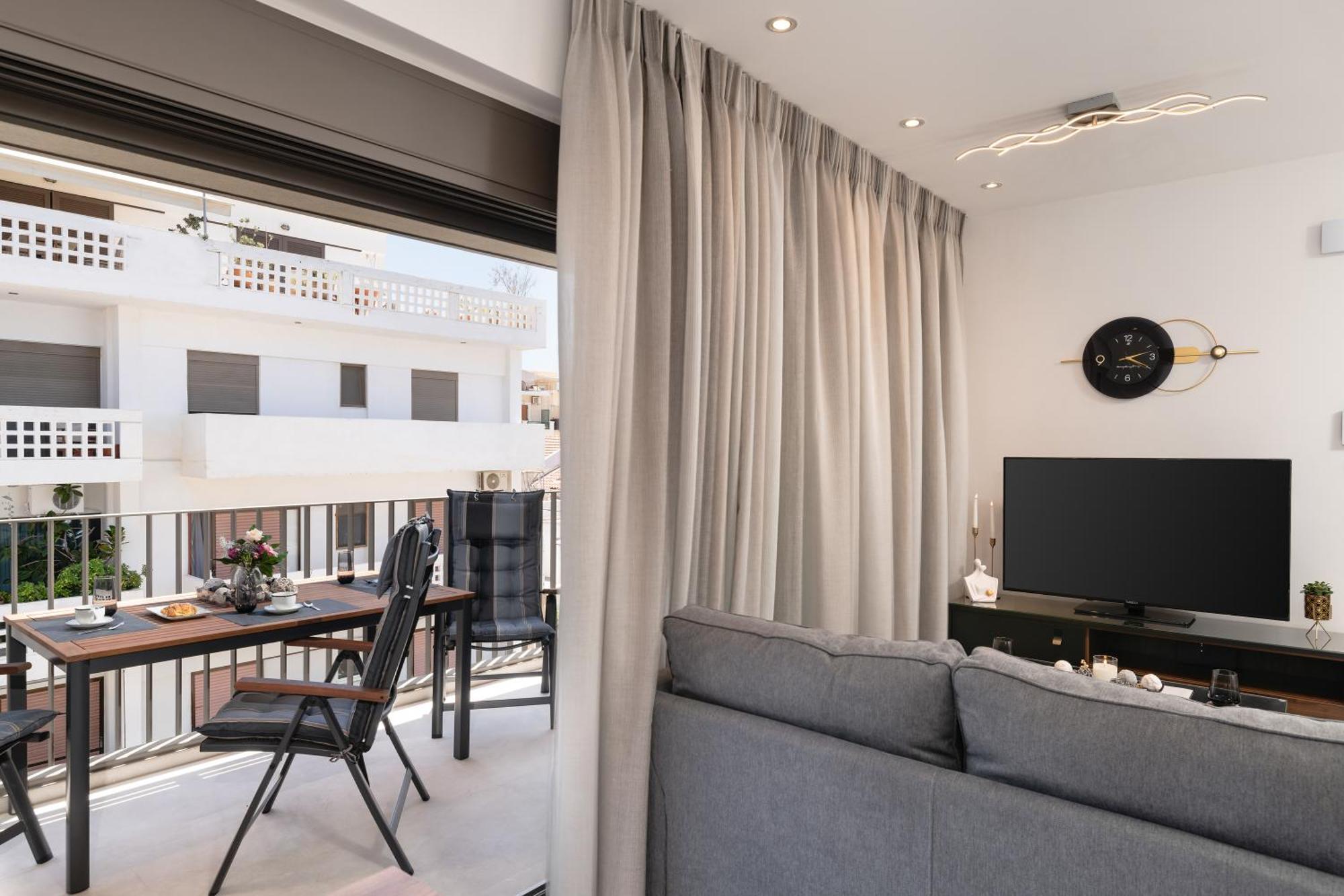 The Sandgate Elegant Studio, Chania Seaside חאניה